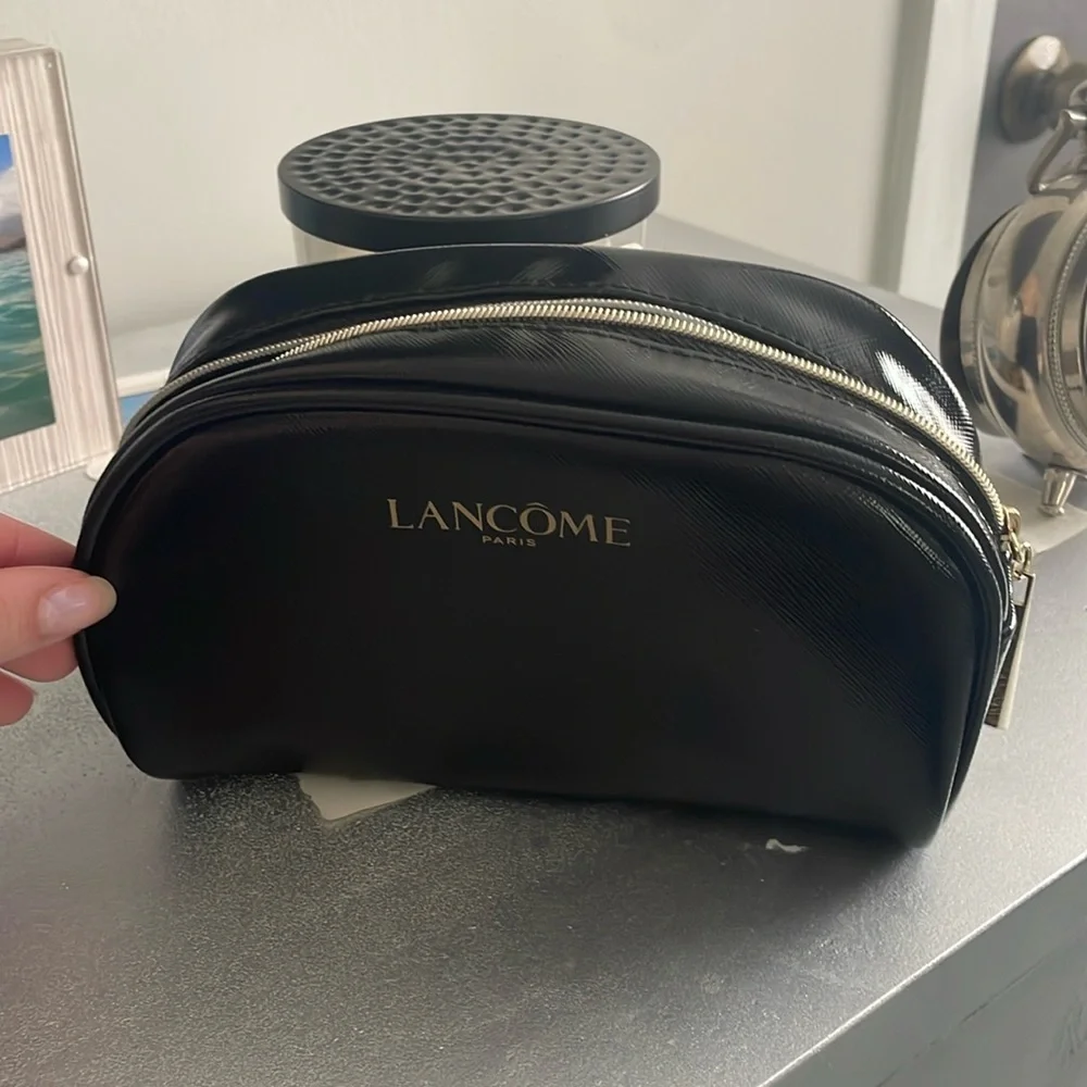 Lancôme makeup case